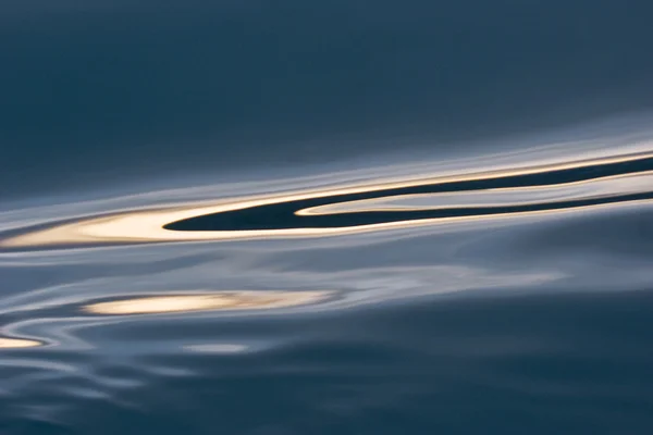 Licht Water Reflectie Bij Zonsondergang — Stockfoto
