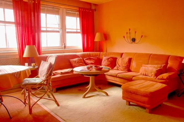 Oranžové Nábytek Zdi Obývacím Pokoji — Stock fotografie