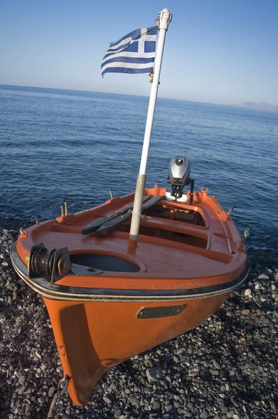 Boot mit griechischer Flagge — Stockfoto