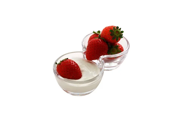 Erdbeeren Mit Sahne Doppelglasschale Isoliert Auf Weißem Hintergrund — Stockfoto