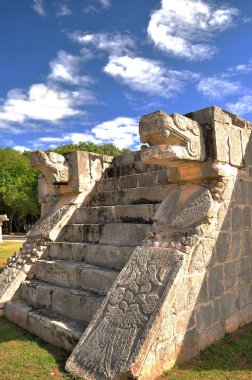 chichen Itza içinde strairs