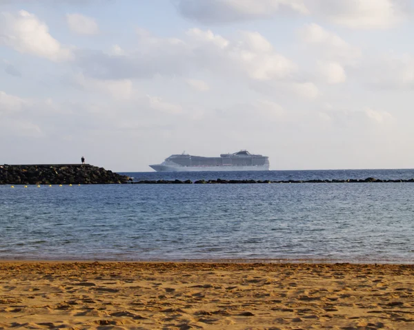 stock image Departing cruise liner