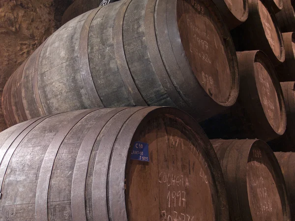 Porto tawny wooden barrels — Stock Photo, Image