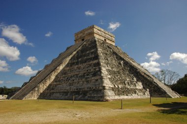 Ana, chichen Itza Piramidi