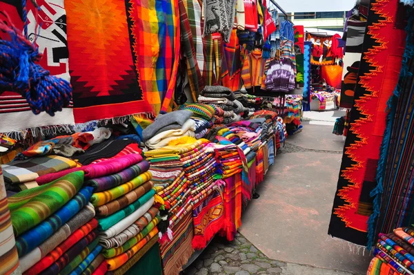 Mercado artesanal —  Fotos de Stock