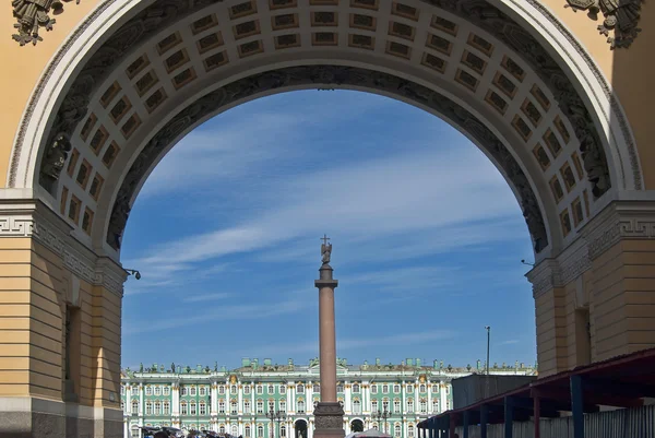 stock image View of the Alexander Column, Winter Palace, the Hermitage and the Arch