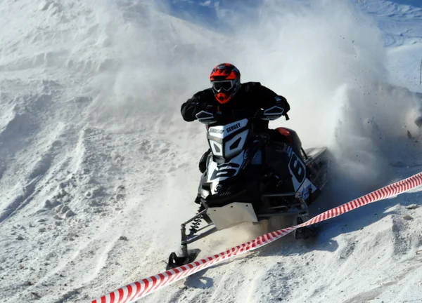 stock image Turn on a snowmobile