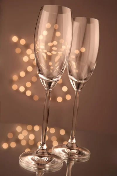 Bicchiere di champagne su sfondo oliday — Foto Stock