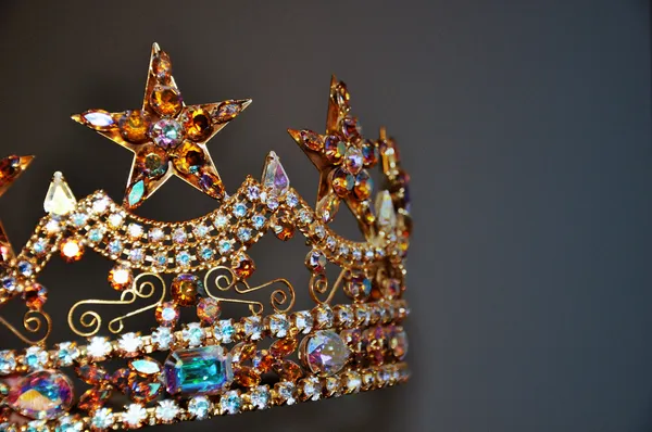 Гірський кришталь tiara корони — стокове фото