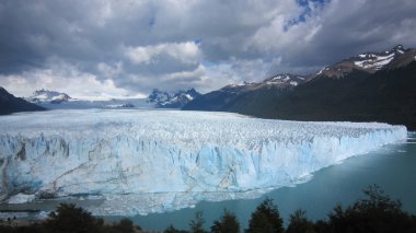 perito moreno Buzulu views