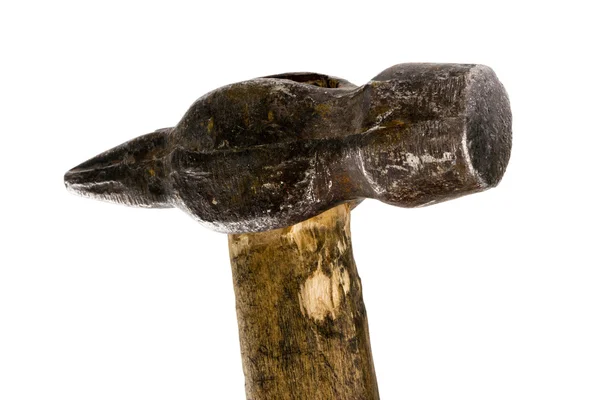 Alter schäbiger Arbeitshammer aus Handarbeit am Holzstiel — Stockfoto