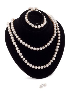 Pearl necklace clipart