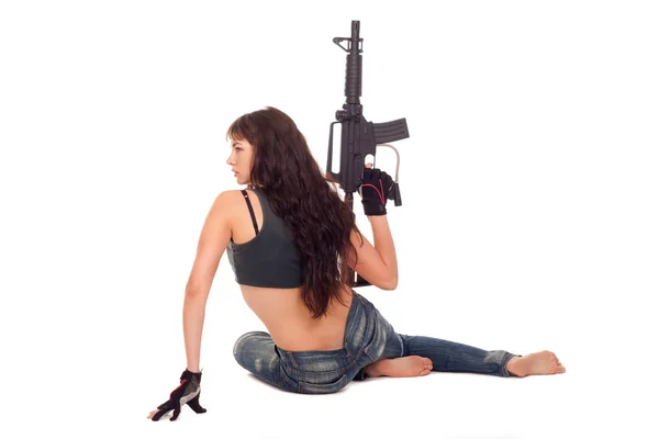 Silahlı kız poz — Stok fotoğraf