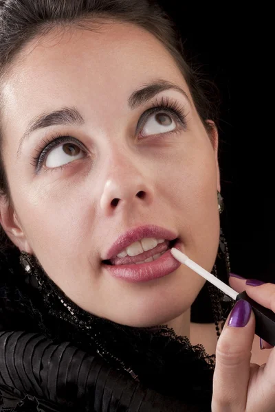 Chica Está Haciendo Maquillaje Pose Cámara — Foto de Stock