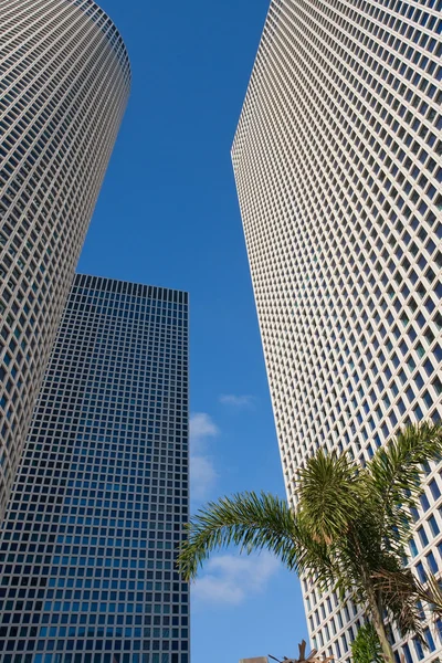 Tel Aviv Azrieli Merkezi Gökdelenler — Stok fotoğraf