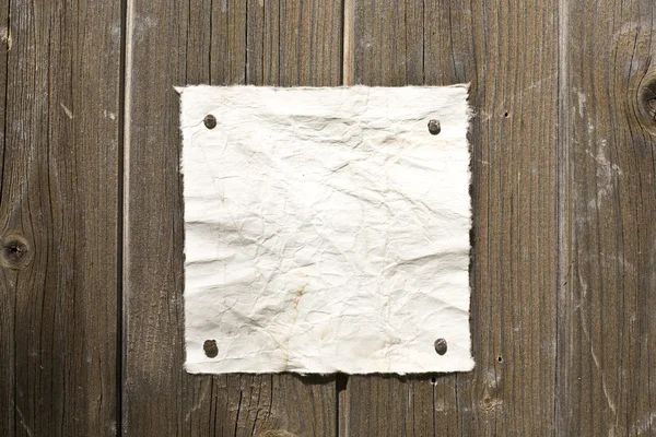 Ρετρό Χαρτί Στον Ξύλινο Τοίχο Έτοιμοι Για Μήνυμά Σας — Φωτογραφία Αρχείου