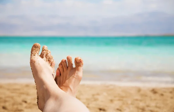 Rilassarsi sulla spiaggia — Foto Stock
