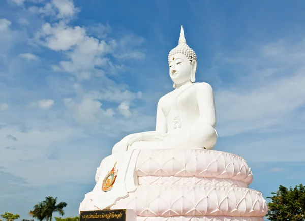 Статуя Белого Будды — стоковое фото