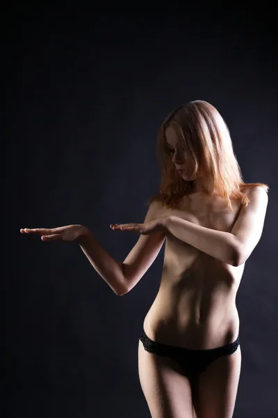 Naked woman dance in dark — Stock Photo, Image