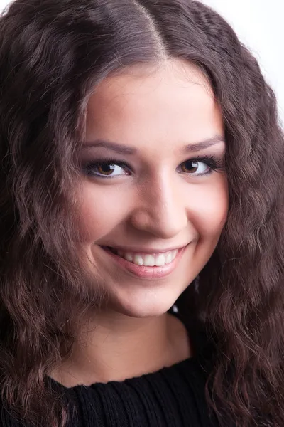 Portret van jonge schoonheid meisje close-up — Stockfoto