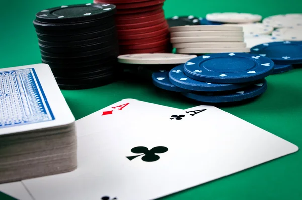Playing cards and chips — Stock Photo, Image