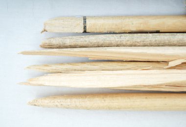 A bunch of broken drum sticks clipart