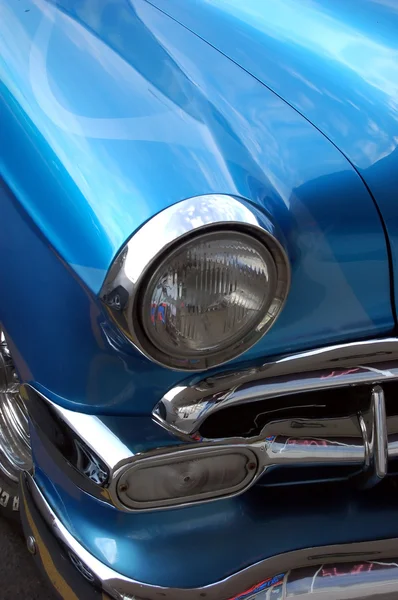 Nærbillede Abstrakt Skinnende Blå Klassisk Bil - Stock-foto