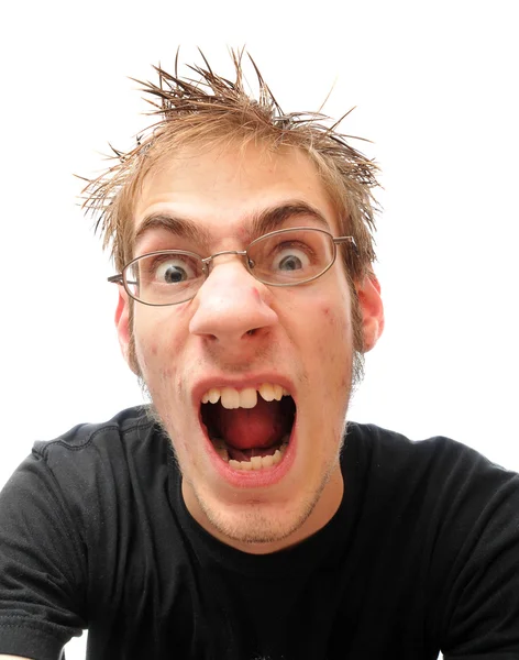 Öfkeli genç adam beyaz izole çığlık — Stok fotoğraf