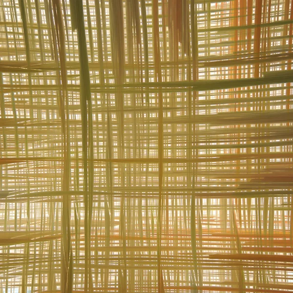 어두운 노란색 십자선 라인의 제비를 만들기 — 스톡 사진