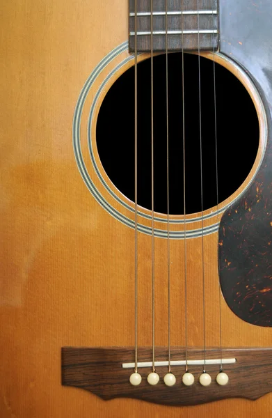 Акустична гітара — стокове фото