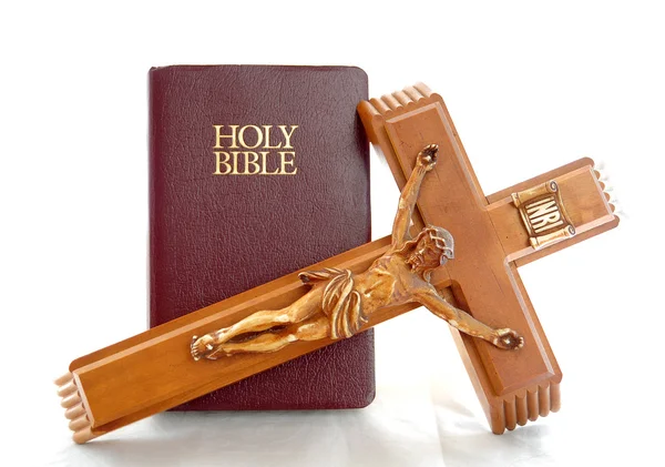 Bíblia Sagrada com Cruz — Fotografia de Stock