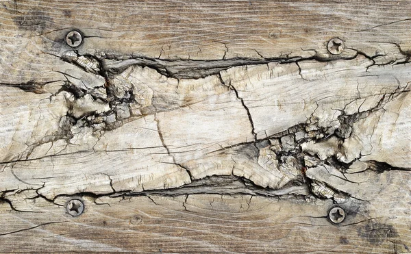 Zbliżenie Pęknięty Drewna Czterech Paznokcie Każdym Rogu Lato Środku — Zdjęcie stockowe