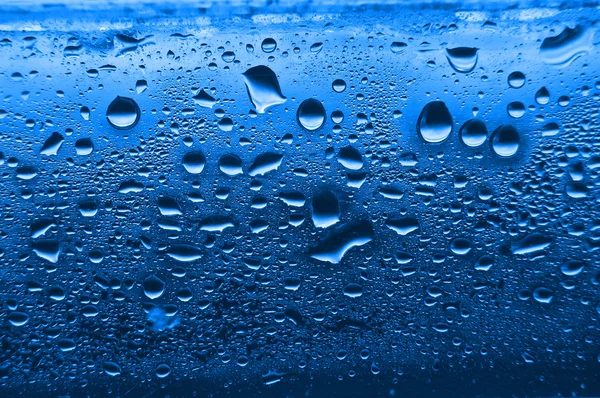 Μπλε συμπύκνωση σταγόνες νερό — Φωτογραφία Αρχείου