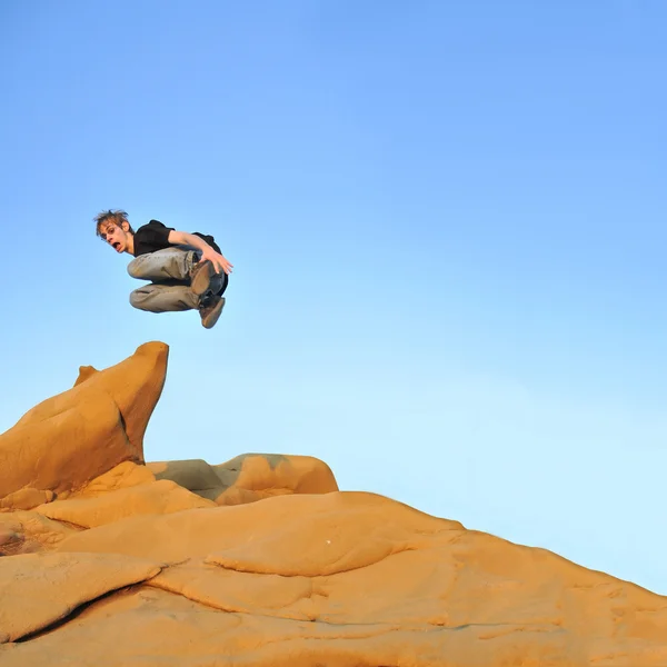 Le Parkour, Free Running, and Tricking — Stock Photo, Image