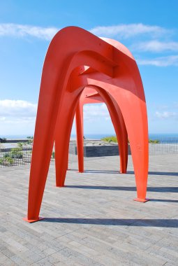 Skulptur im Kunstzentrum von Calheta, Madeira, Portugal clipart