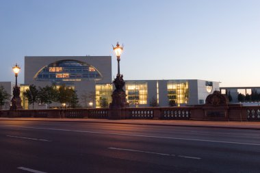 Nachtaufnahme Bundeskanzleramt