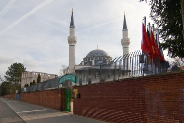 Eingang zur Moschee