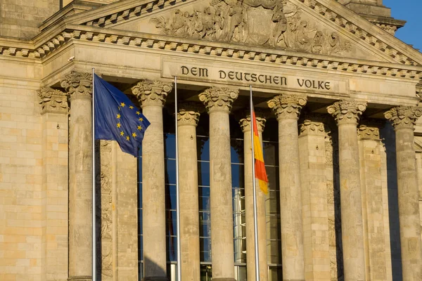 Europa und Reichstag — Stok fotoğraf