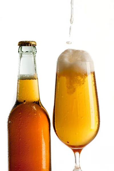 Bierglas und Flasche — Stock Photo, Image