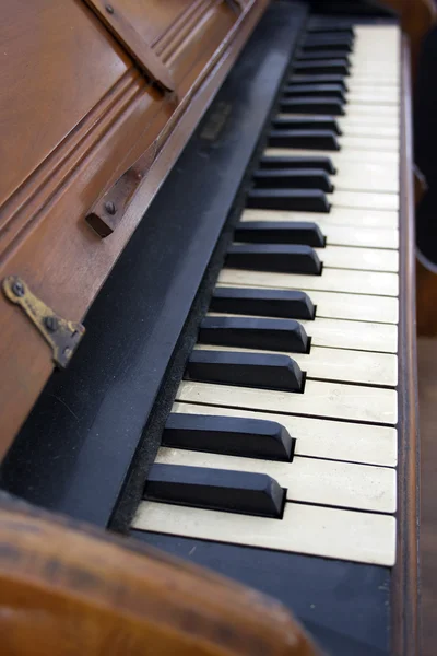 Antique Piano Keyboard — Stock Photo, Image