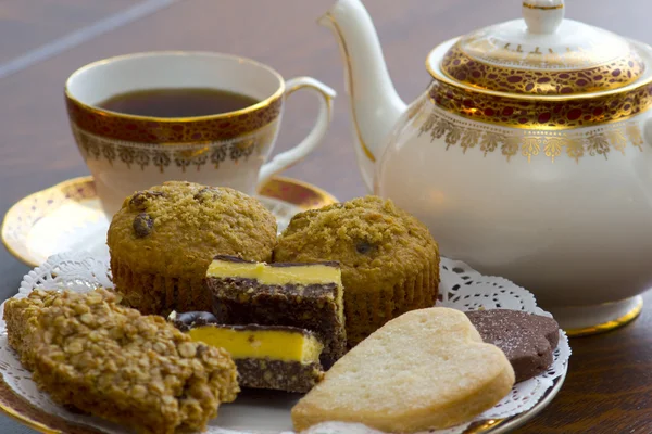 英国茶和甜点 — 图库照片