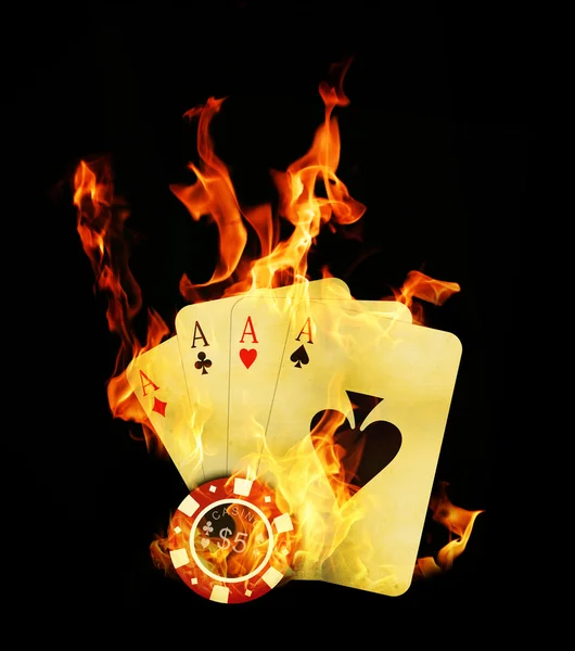 Karten Und Glücksspielchip — Stockfoto