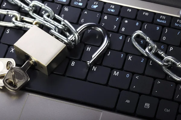 Kontrolle über Computer / Internet-Sicherheit — Stockbild Computersicherheitskonzept — Stockfoto
