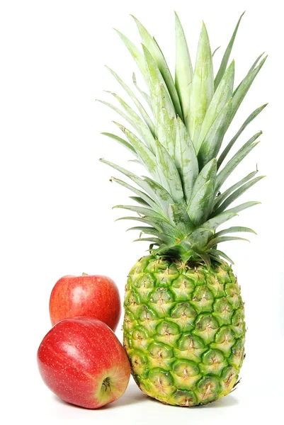 Świeże Jabłka Ananasem — Zdjęcie stockowe