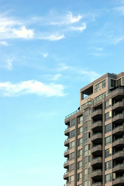 Szczegóły nowoczesnego apartamentowca w vancouver — Zdjęcie stockowe