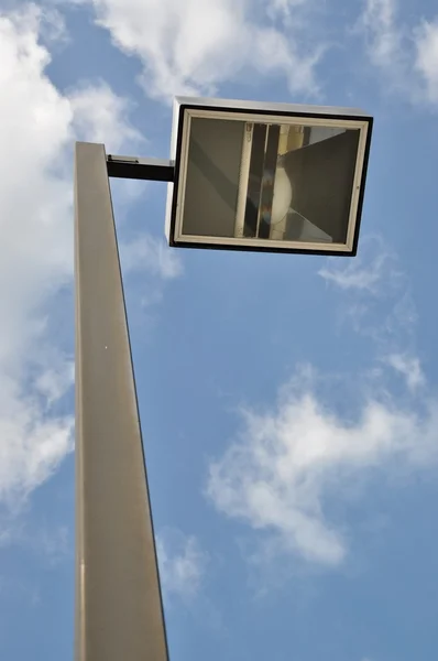Макро дорожня лампа з фоном природи — стокове фото