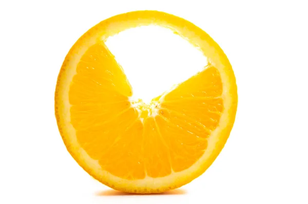 新鮮なオレンジの行方不明の部分 — ストック写真