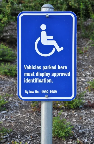 Handicap Sinal Estacionamento — Fotografia de Stock