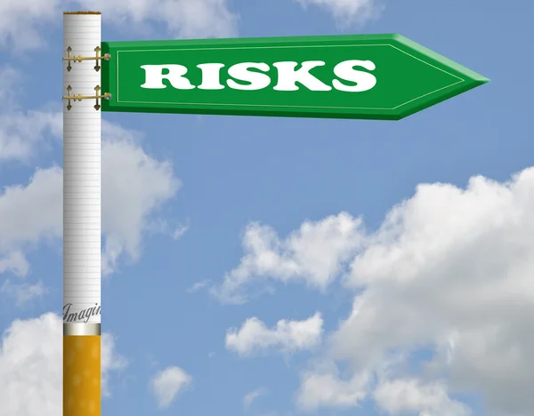 Risker cigarett Vägmärke — Stockfoto