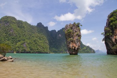 Bu ada nea? Phuket Adası James Bond adlı